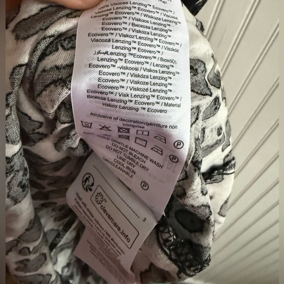 Vero Moda Animal Print Maxi Dress Size Small Black and White Dress - Picture 6 of 7